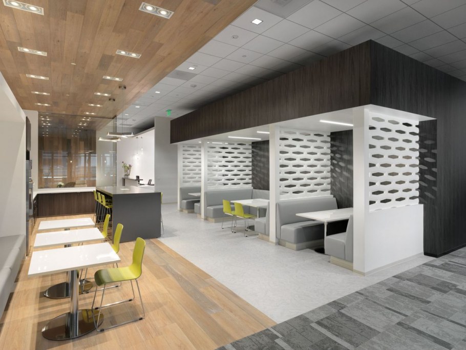 Вестибюль офиса