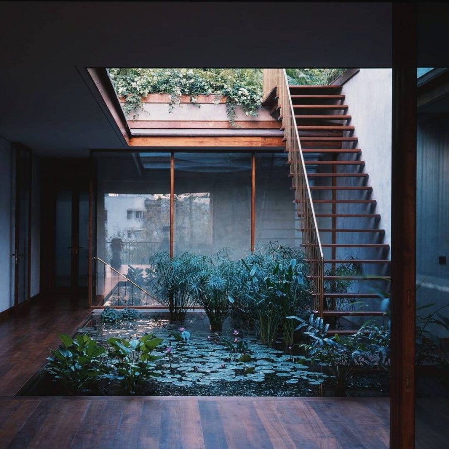 Патио внутренний дворик в Италии