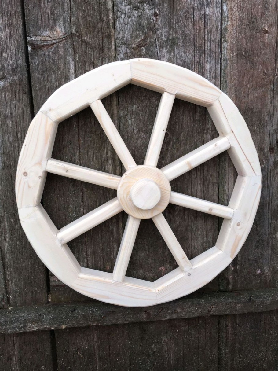 Деревянное колесо