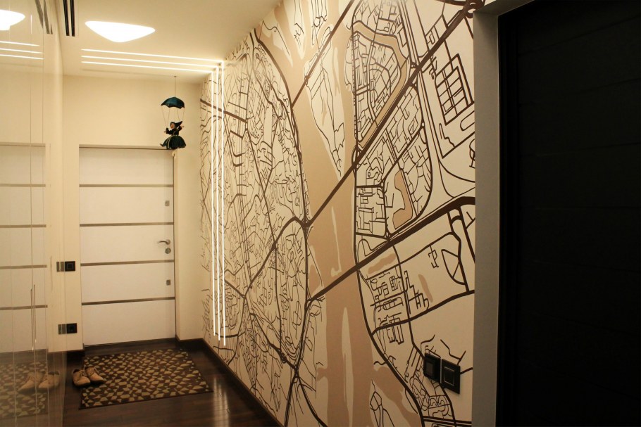 Узкая прихожая в стиле лофт