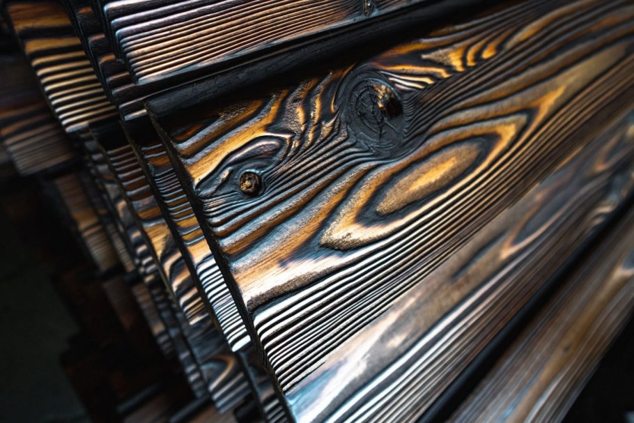 Браширование состаривание дерева технология