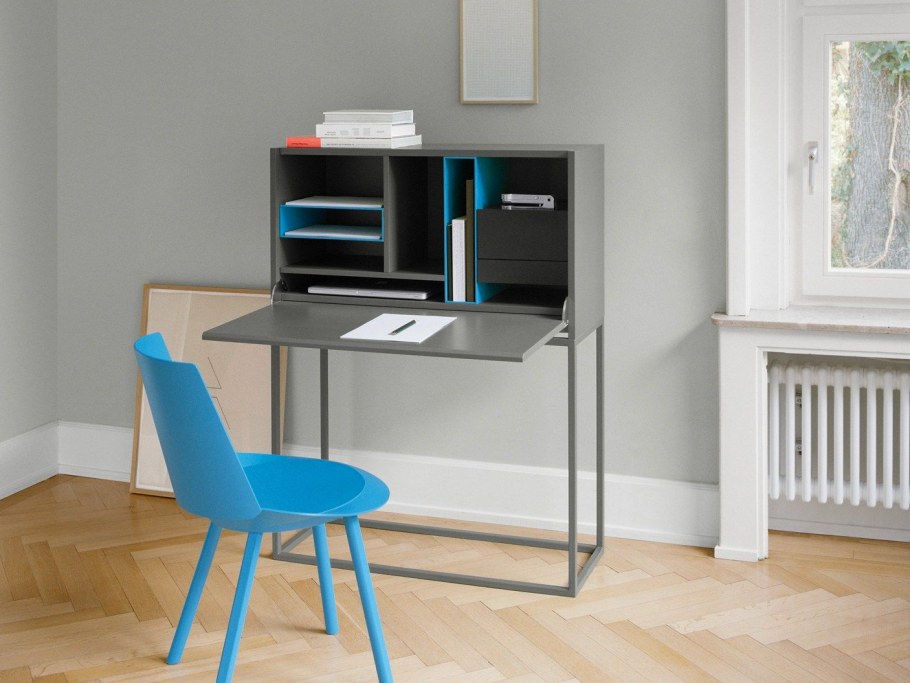 Секретер Энни Слоан