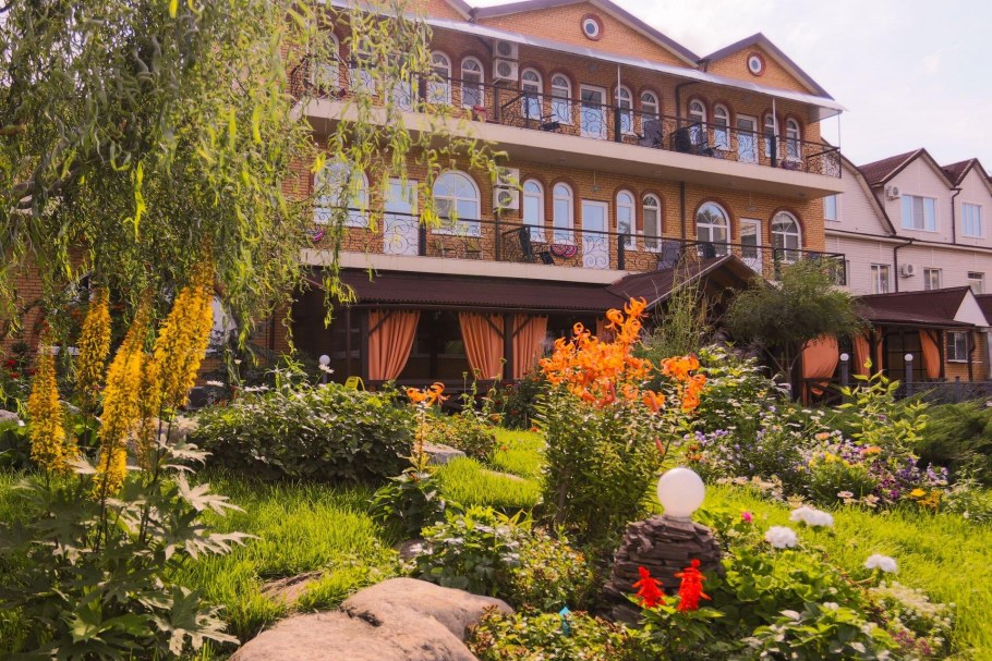 Бегущая по волнам база отдыха Хакасия