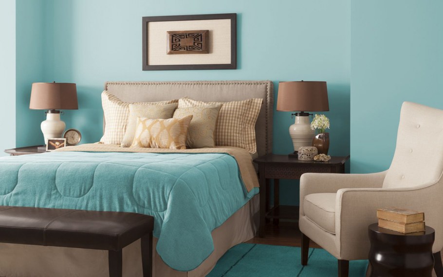 Спальня в бирюзовом цвете