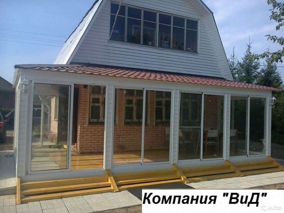 Остекление веранды на даче