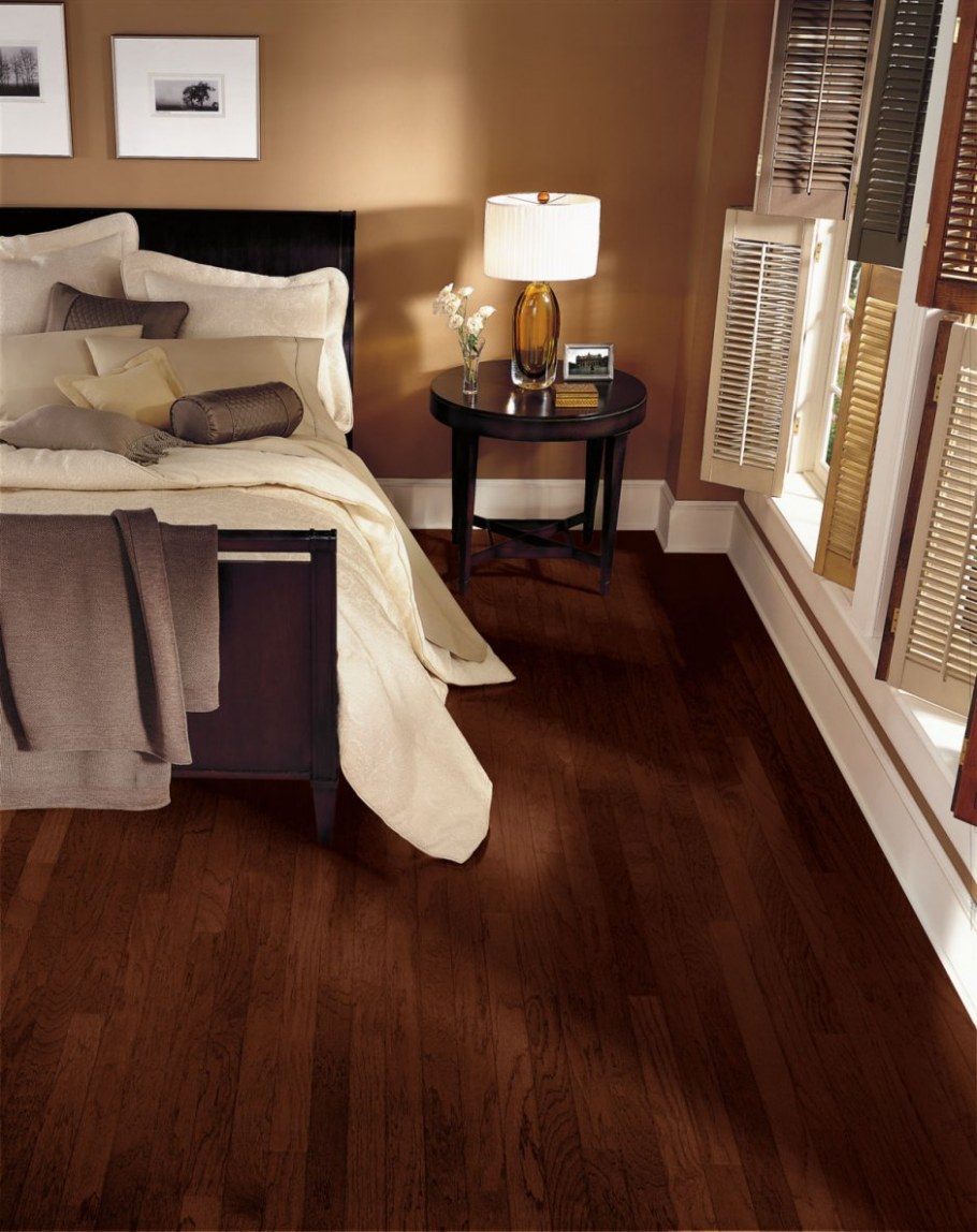 Ламинат под дерево