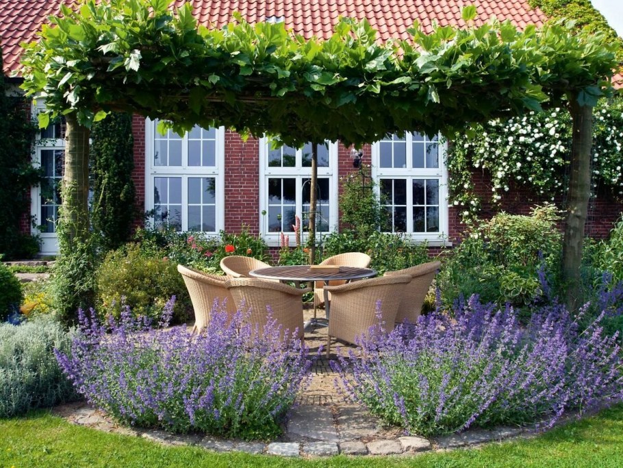 Сад в английском стиле