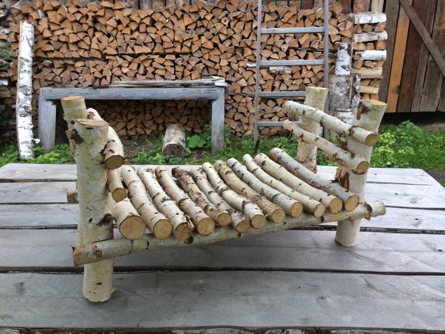 Украшения для сада из березовых поленьев