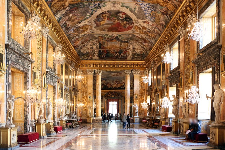 Художник Джованни Паоло Панини