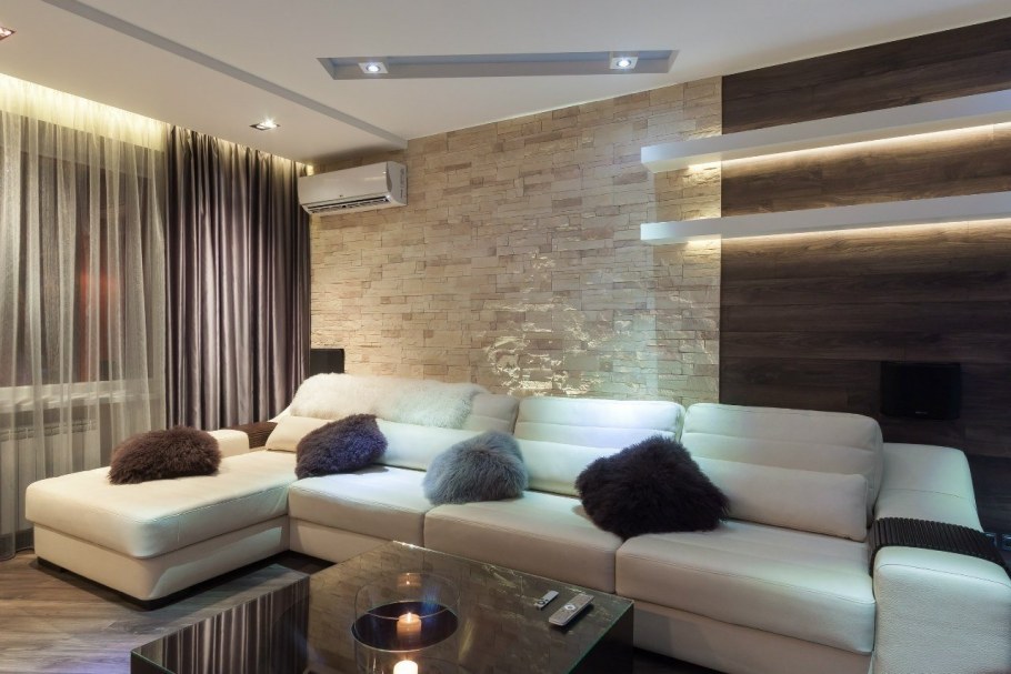 Бра над телевизором