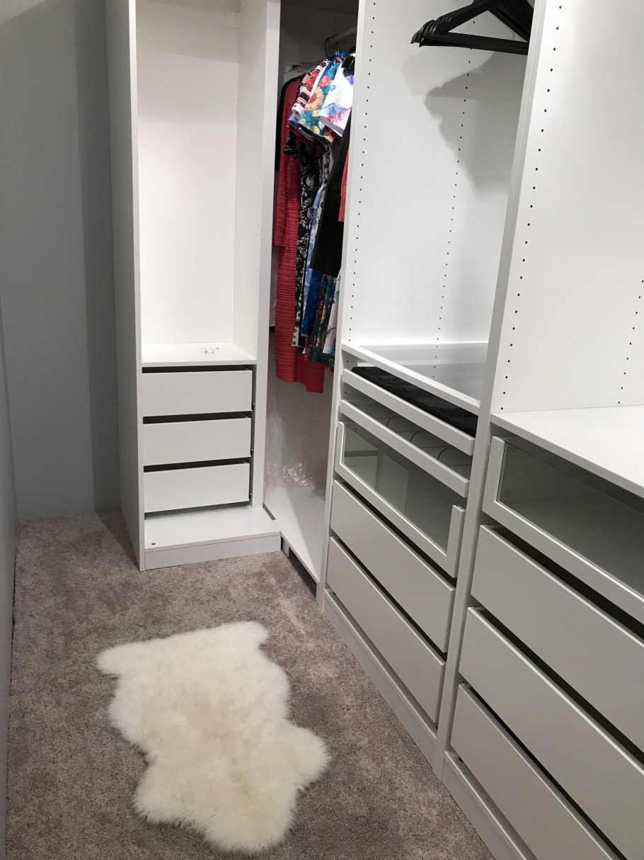 Двери ФАРДАЛЬ икеа в интерьере