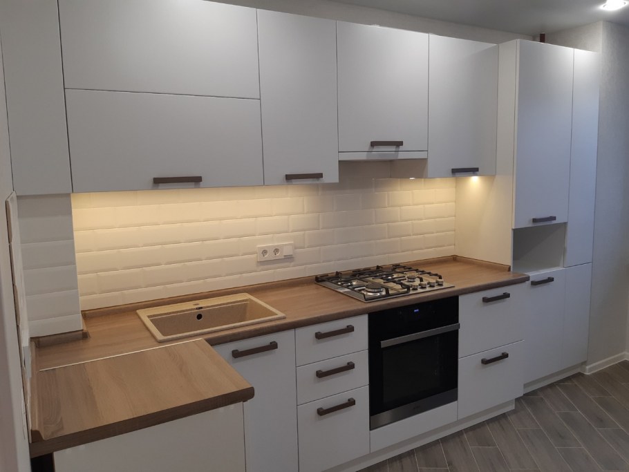 Столешница под светлое дерево