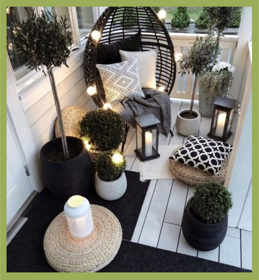 Декор маленького балкона