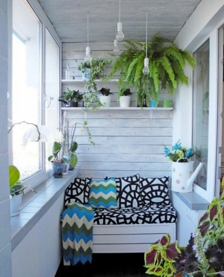 Декор балкона