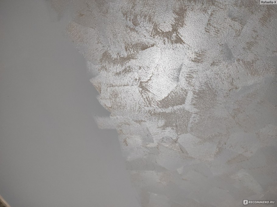 Декоративная краска с эффектом песка в интерьере