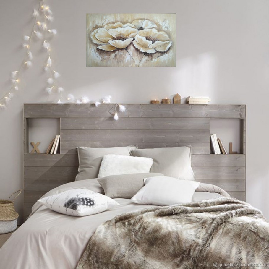 Изголовье из подушек