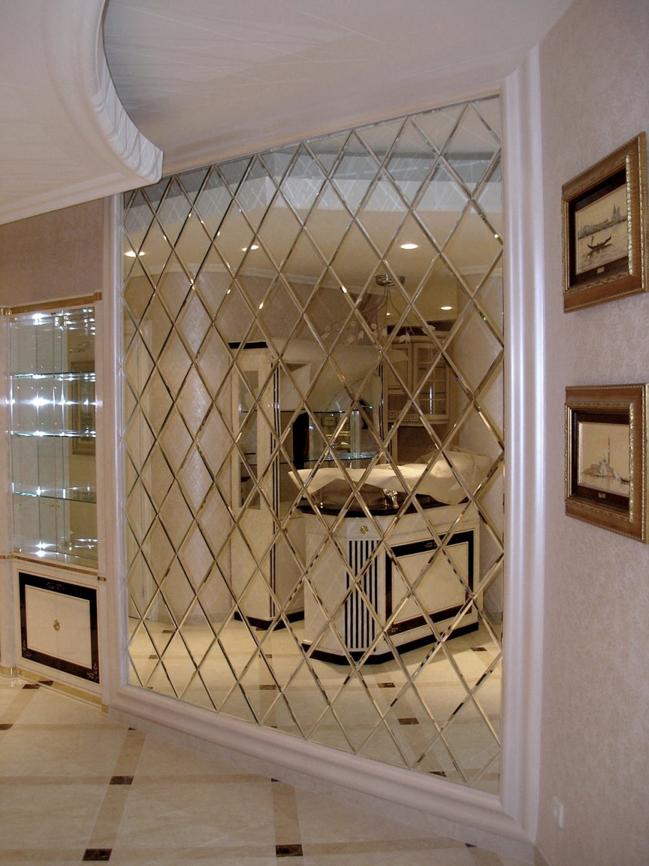 Зеркальное панно на колонну