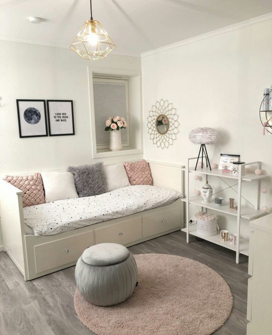 Белая комната для девочки подростка