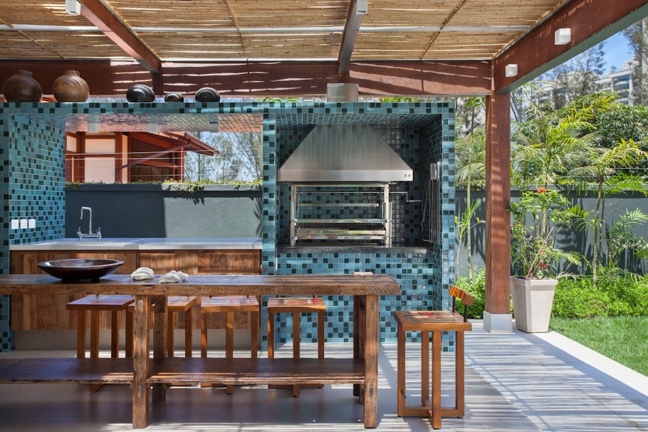 Зона баня терраса зона барбекю