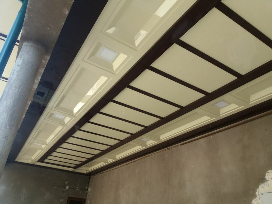 Потолки из алюкобонда