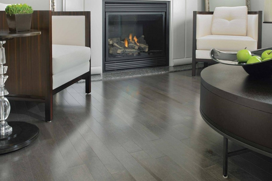 Ламинат под дерево