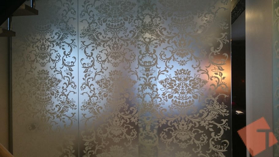 Металлические обои для стен