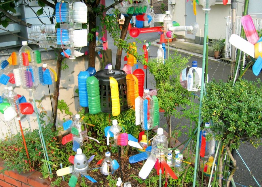 Необычный декор для сада