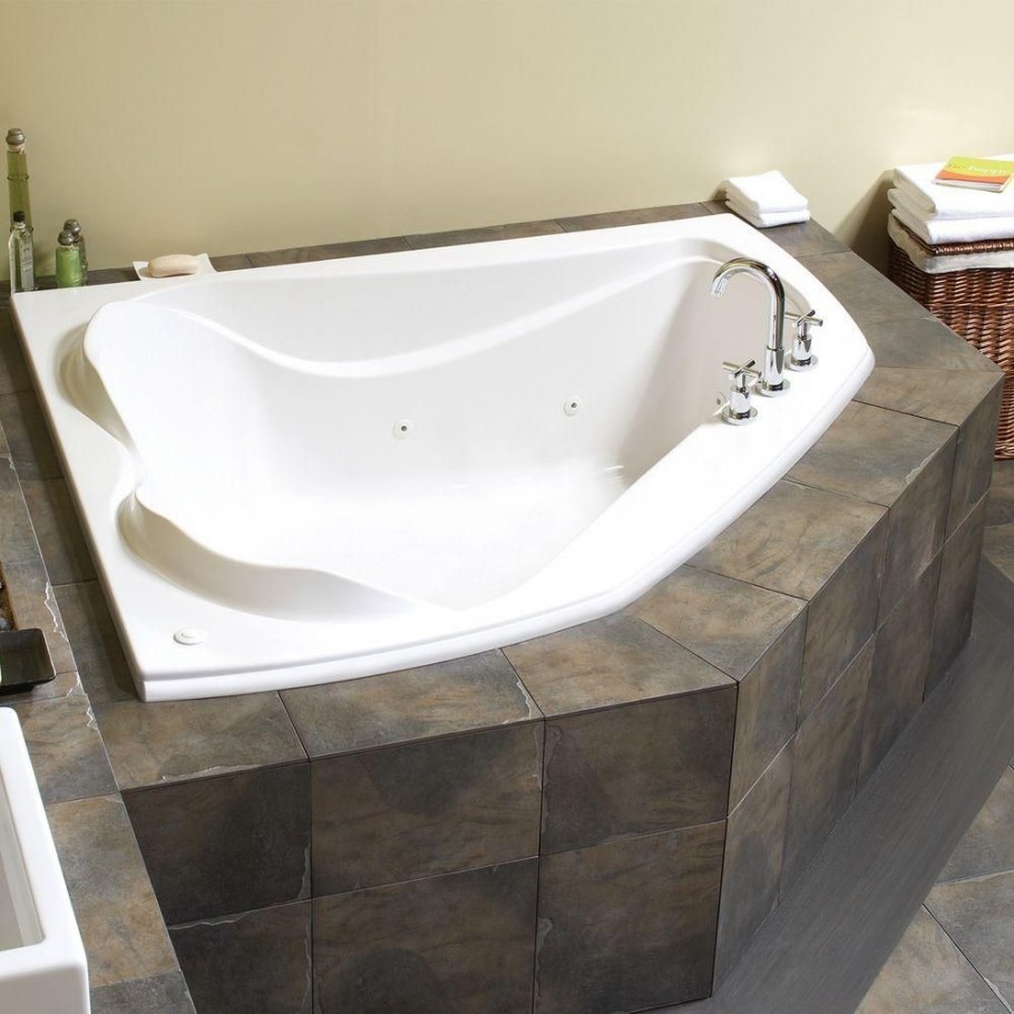 Обкладка ванной плиткой