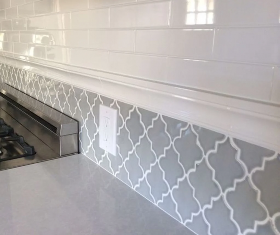 Кухонный плинтус для столешниц Rico Technical алюминиевый вогнутый (28х28 мм)