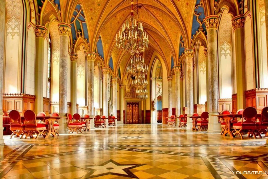 Замок Гогенцоллерн Германия внутри