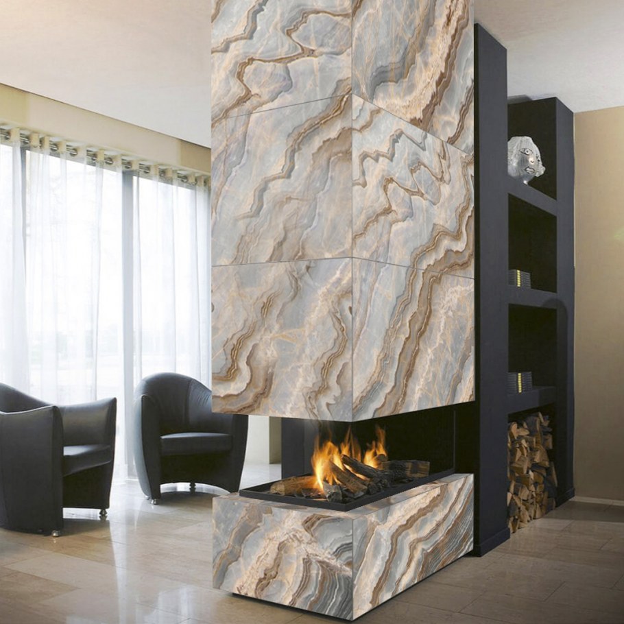 Гибкий мрамор в прихожей