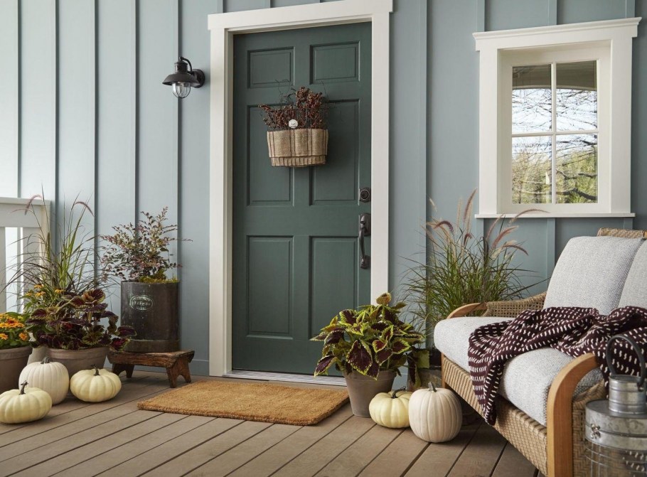 Красные обои для стен