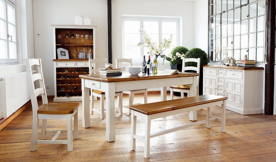 Стол из массива в скандинавском стиле