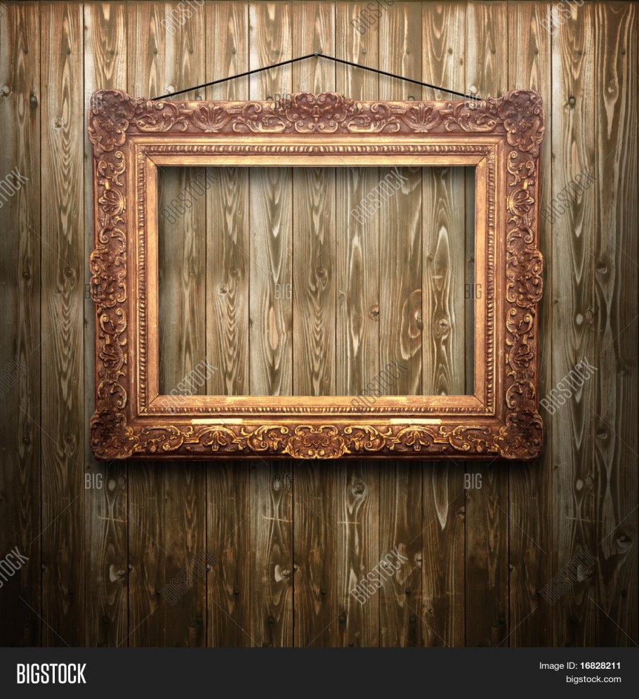 Золотая рамка багет