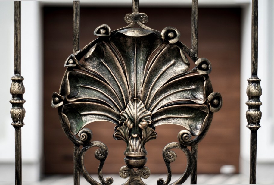 Кованые элементы для перил
