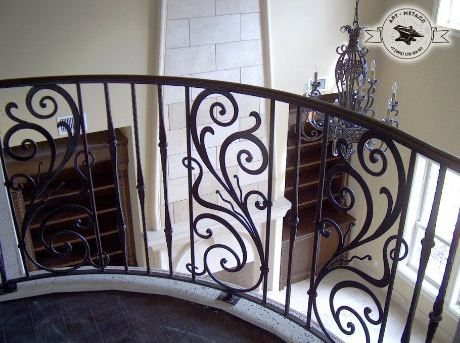 Кованые лестницы в интерьере