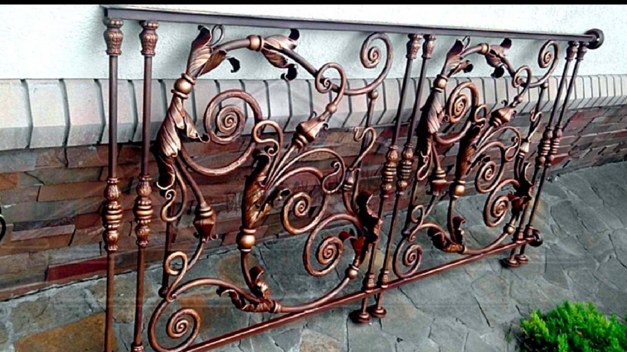 Кованые ограждения для лестниц
