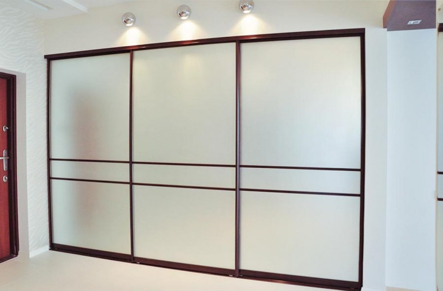 Зеркальный шкаф купе Версаче