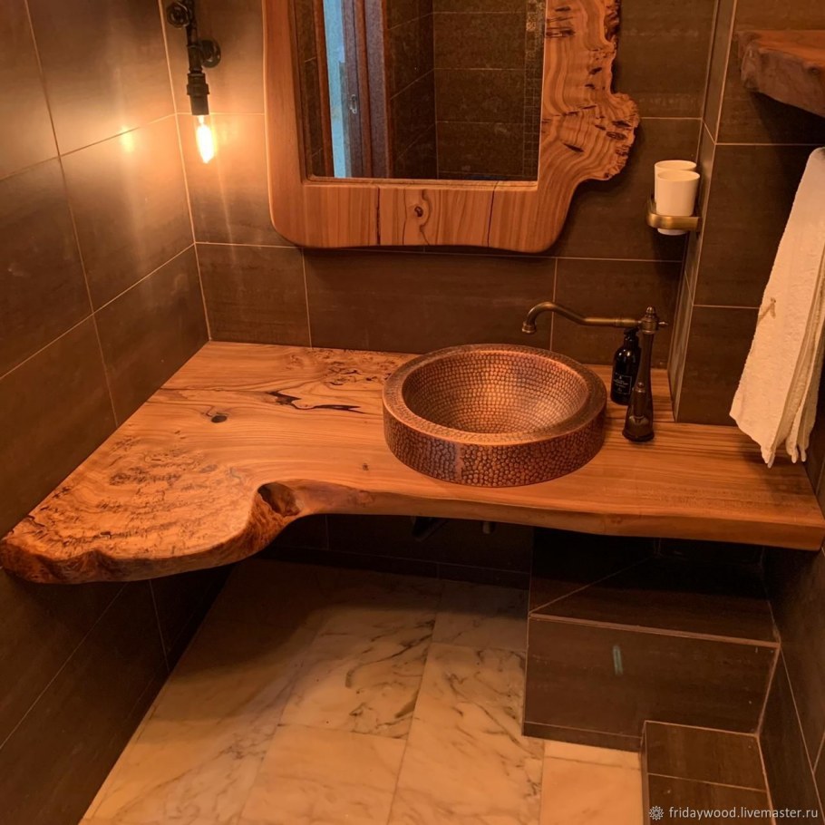 Деревянная полка под раковину в ванную