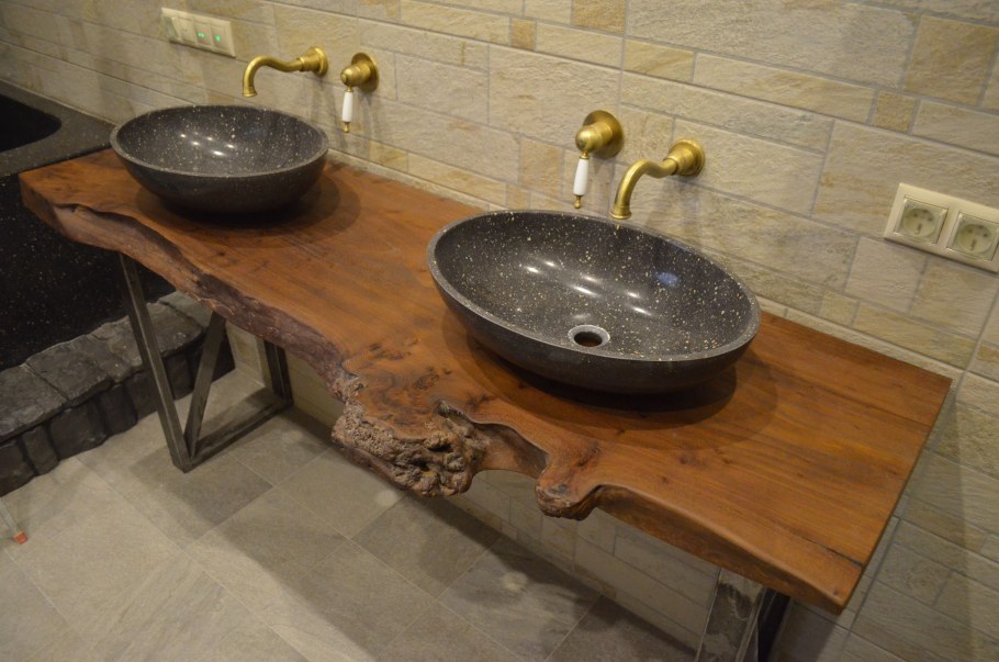 Столешница под раковину из слэба