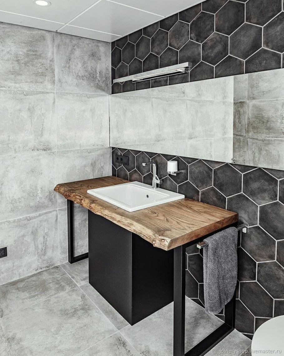 Деревянная столешница в ванную