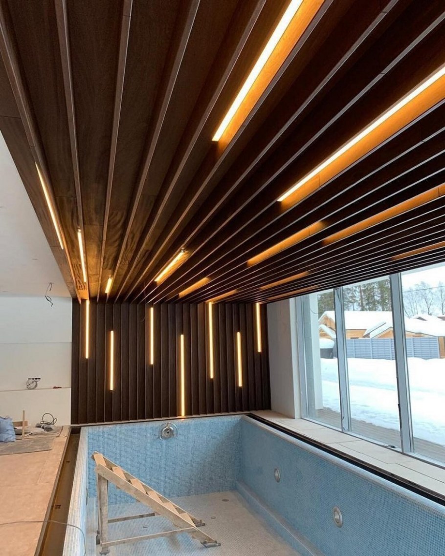 Отделка балкона ламинатом