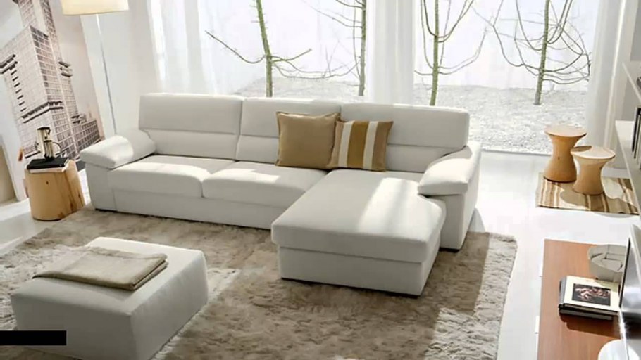 Светлые угловые диваны для гостиной