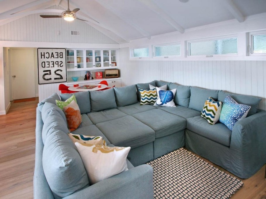 Уютный диванчик