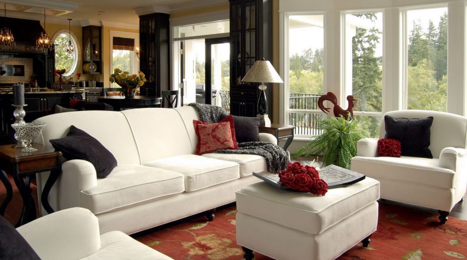 Диван для загородного дома