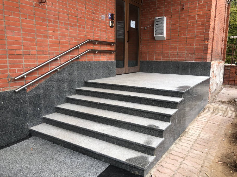 Ступени ДПК монтаж