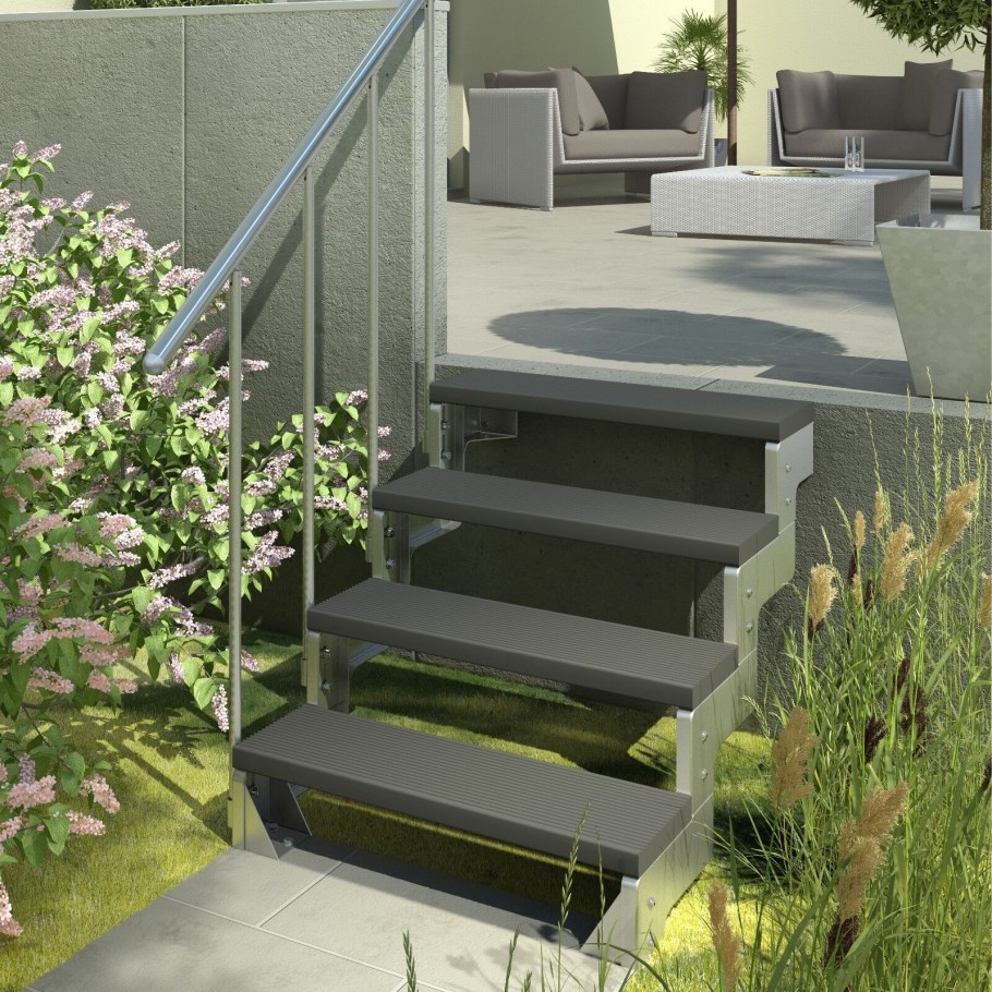 Бетонные плиты в ландшафте