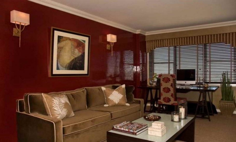 Красно-коричневый цвет в интерьере