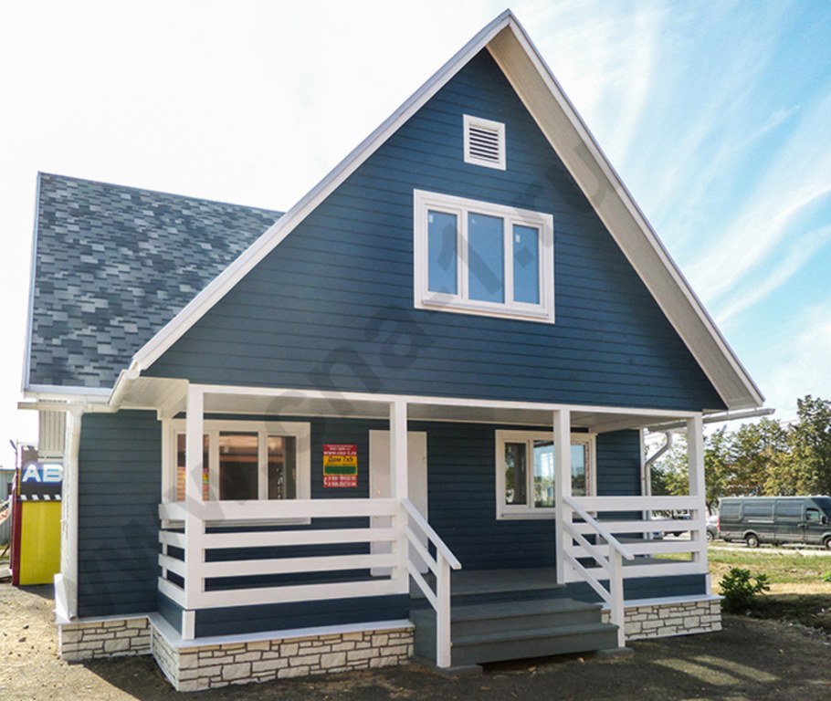 Серо голубой фасад