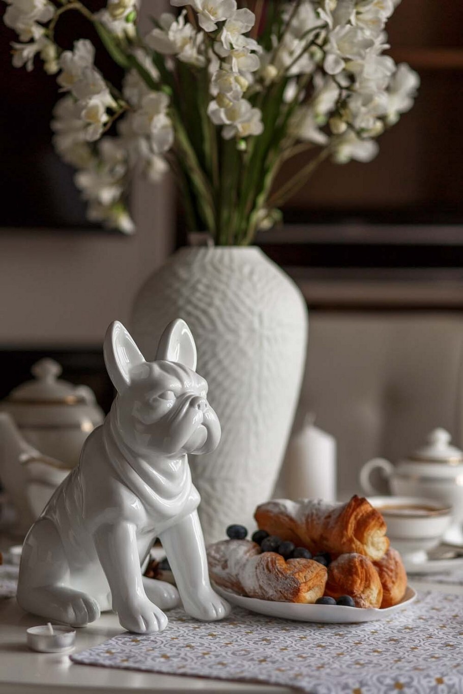 Фигурки для домашнего интерьера